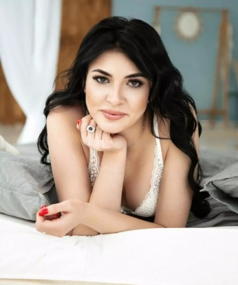 Проститутка Поля